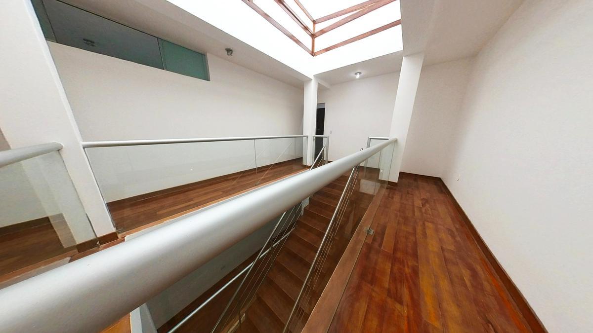 VENTA DE LINDA CASA EN PIMENTEL